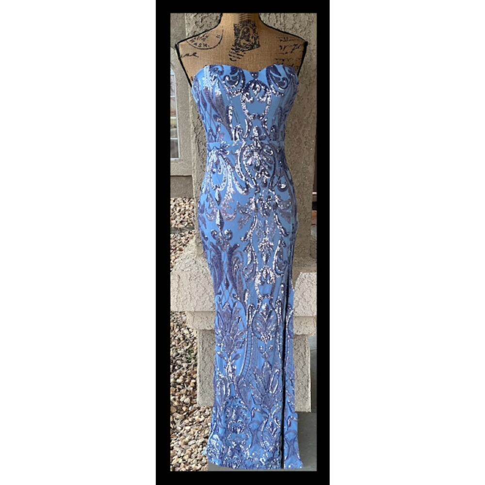 Lulus Blue Sequins Strapless Mermaid Maxi Dress Size M NEW - Picture 2 of 6
